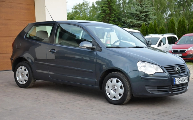 Volkswagen Polo cena 15599 przebieg: 82251, rok produkcji 2009 z Bełchatów małe 301